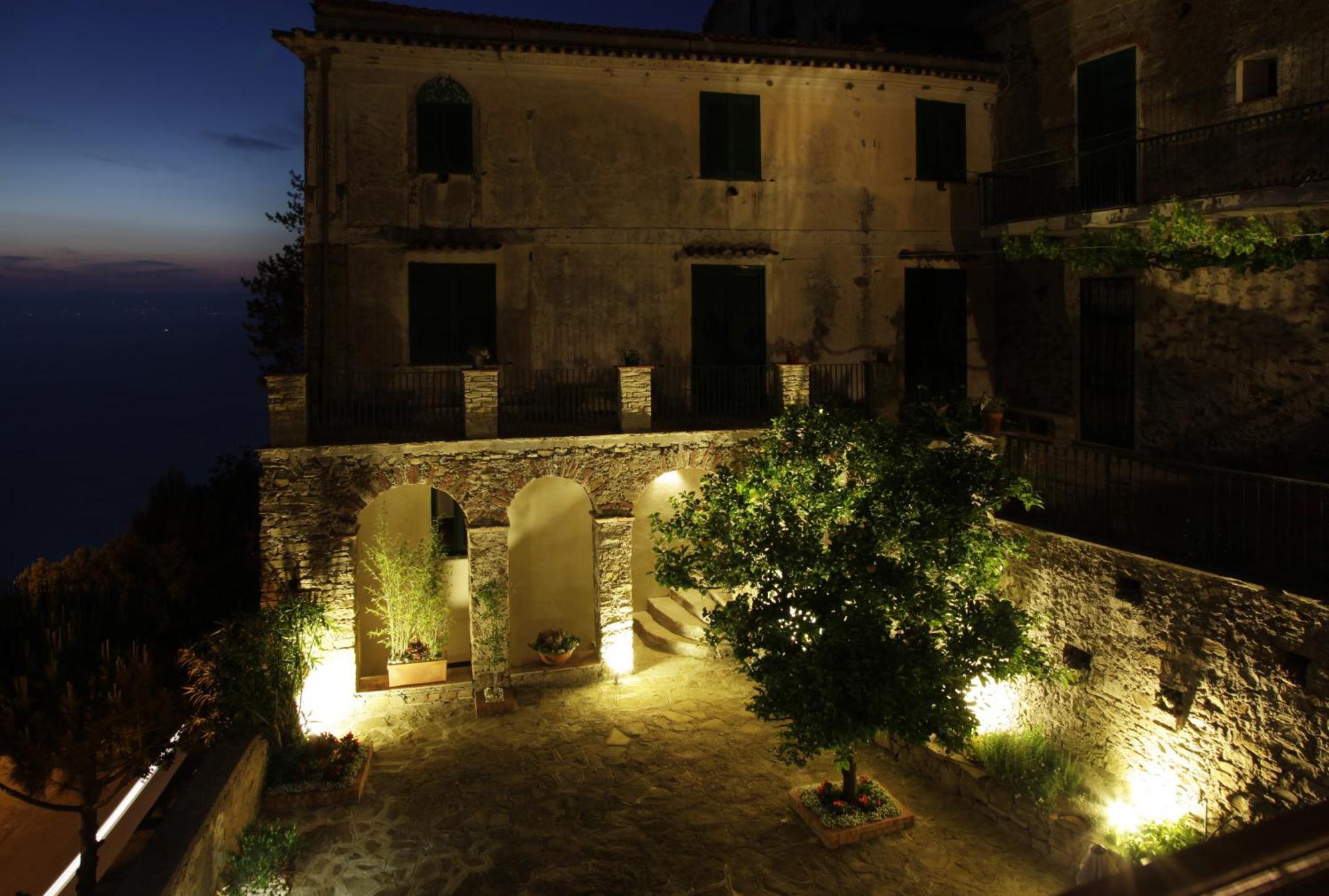 Residenza D'Epoca Tamara Aparthotel Castellabate Kültér fotó
