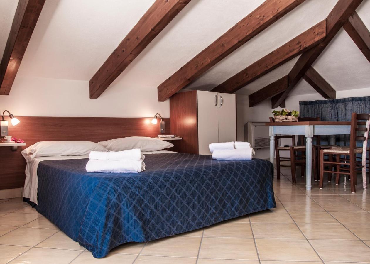 Residenza D'Epoca Tamara Aparthotel Castellabate Kültér fotó